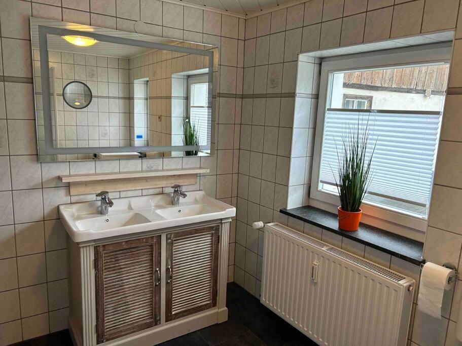 Maisonette-Fewo Fritz Mit Infrarotsauna Großschönau Zewnętrze zdjęcie